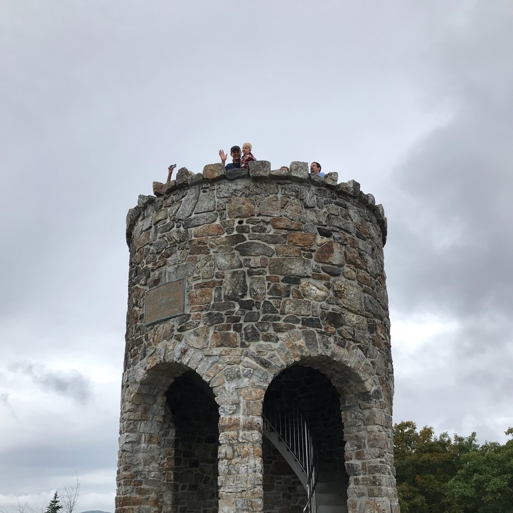 Meet your Posher, Melmelissa